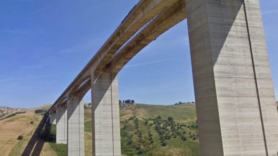 A14 - Viadotto Cerrano - Riaperta la circolazione ai mezzi pesanti