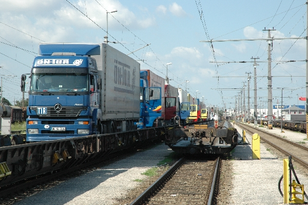Il servizio RO-LA Trento-Regensburg per lo sviluppo del trasporto merci intermodale